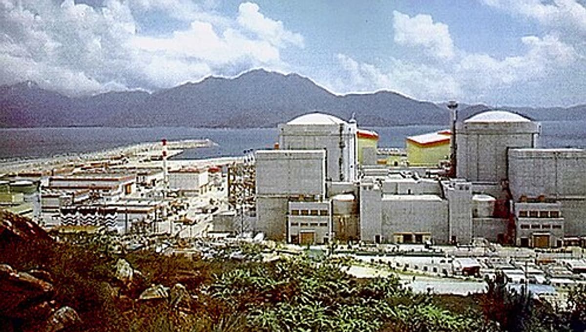 Daya Bay Reactor Neutrino Experiment