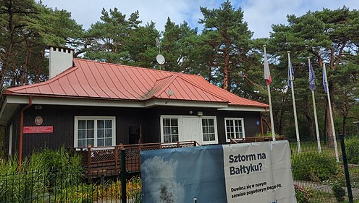 Hel Magnetic Observatory