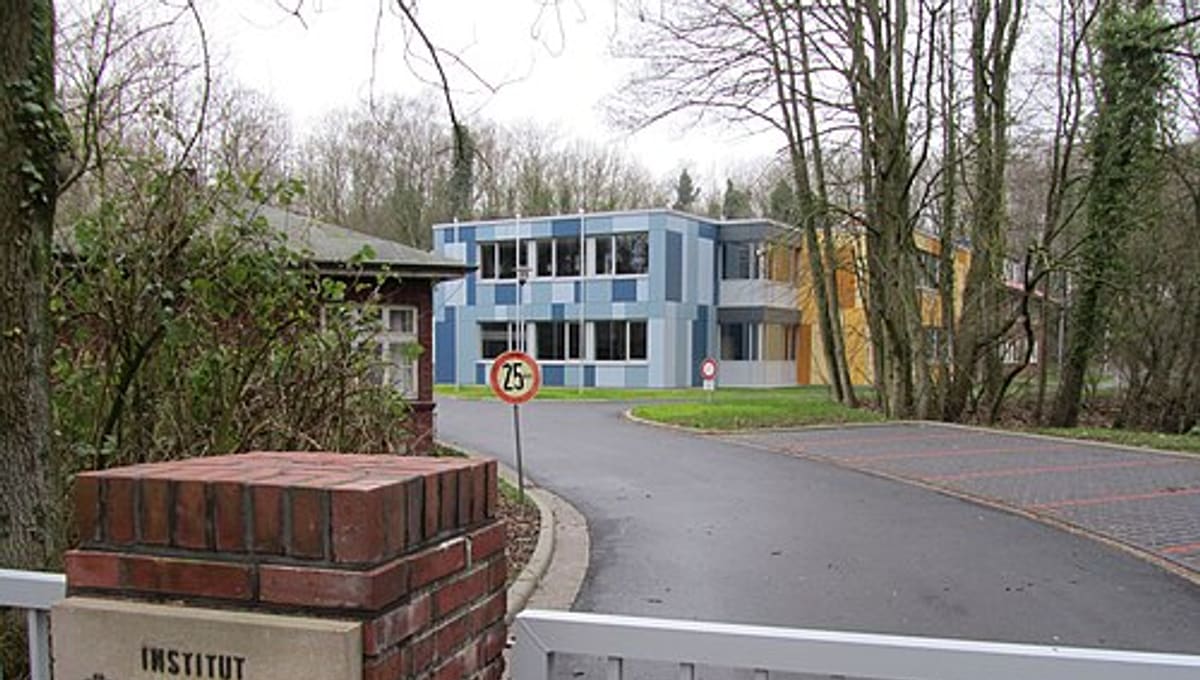 Institute of Avian Research "Vogelwarte Helgoland"