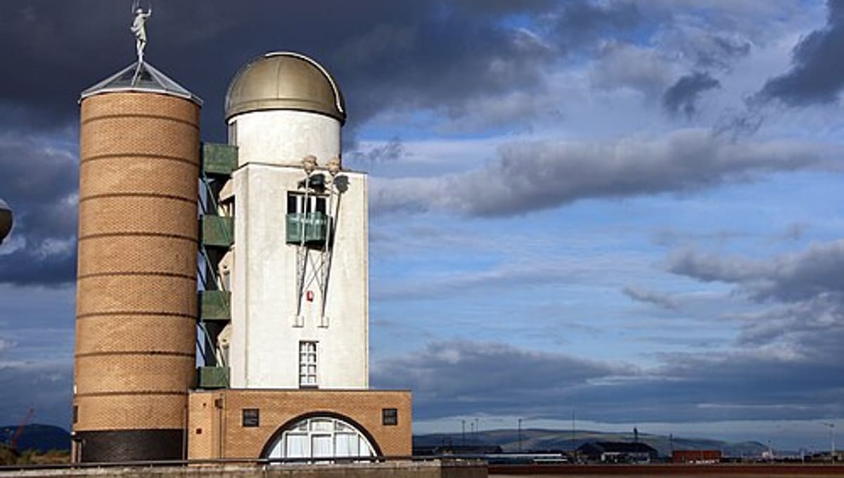 Marina Towers Observatory