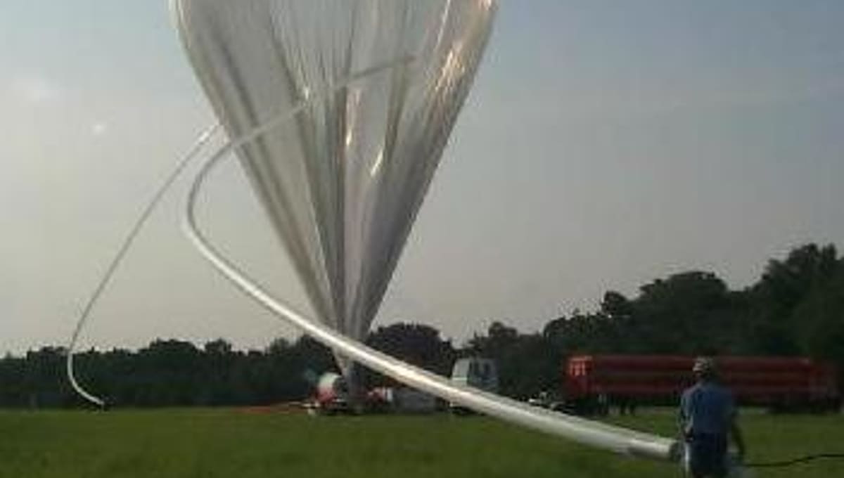 Millimeter Anisotropy eXperiment IMaging Array