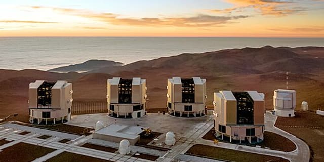 Very Large Telescope