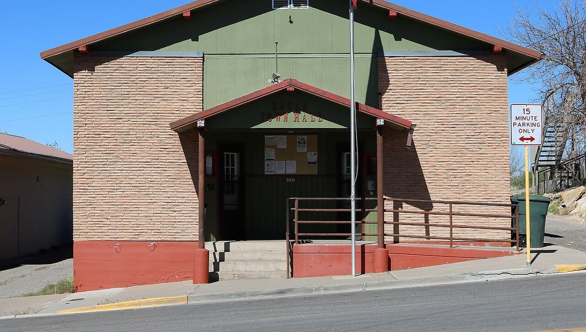 Nucla